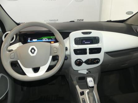 RENAULT Zoe R90 Life à vendre à Macon - Image n°9