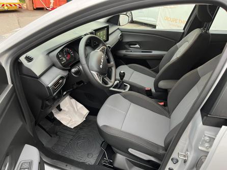 DACIA Sandero ECO-G 100 GSR2 Stepway Extreme + à vendre à Villefranche sur Saône - Image n°8