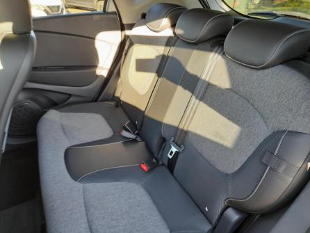 RENAULT Captur dCi 90 EDC Intens à vendre à Villefranche-sur-Saône - Image n°7