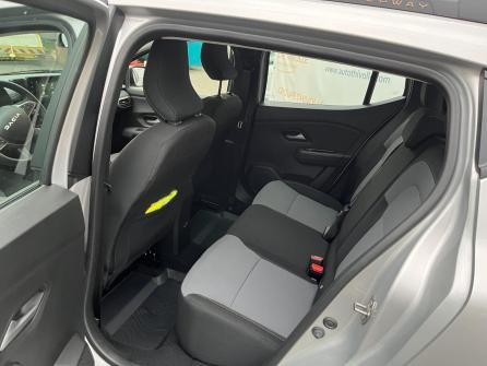 DACIA Sandero ECO-G 100 GSR2 Stepway Extreme + à vendre à Villefranche sur Saône - Image n°9