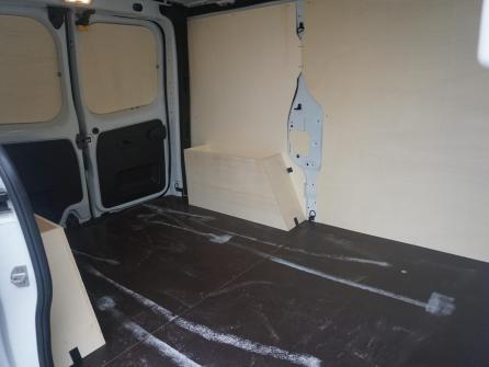 RENAULT Trafic Fg FG CF L1H1 2T8 blue dci 110 E6DF à vendre à Villefranche-sur-Saône - Image n°5