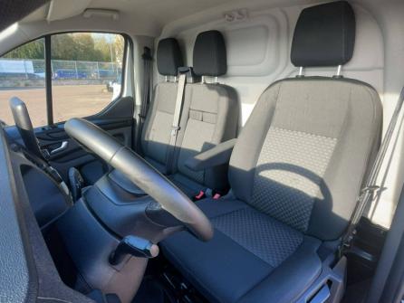 FORD Transit Custom Fg VUL TRANSIT CUSTOM FOURGON 280 L1H1 2.0 ECOBLUE 130 TREND BUSINESS 4p à vendre à Roanne - Image n°23