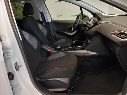 PEUGEOT 2008 1.6 BlueHDi 100ch BVM5 Style à vendre à Chalon-sur-Saône - Image n°11