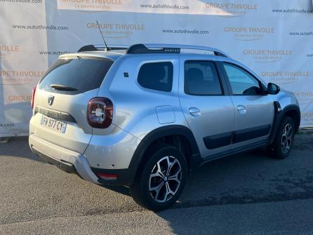 DACIA Duster TCe 130 FAP 4x2 15 ans à vendre à Givors - Image n°7