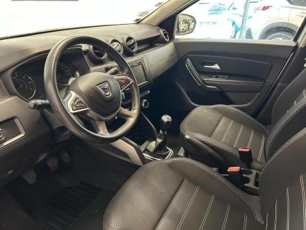 DACIA Duster TCe 130 FAP 4x2 Prestige à vendre à Villefranche-sur-Saône - Image n°12