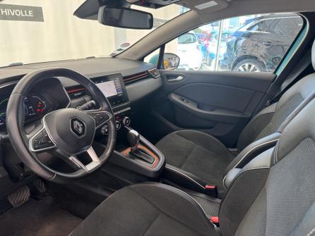 RENAULT Clio Clio E-Tech 140 Intens à vendre à Villefranche-sur-Saône - Image n°9