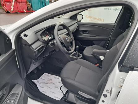 DACIA Sandero ECO-G 100 - 22 Essentiel à vendre à Givors - Image n°5